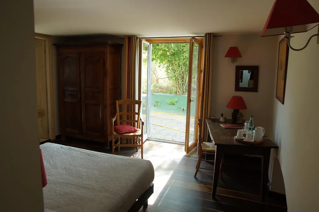 Bed and Breakfast Le Grand Noe Roisey 0*,  Франция